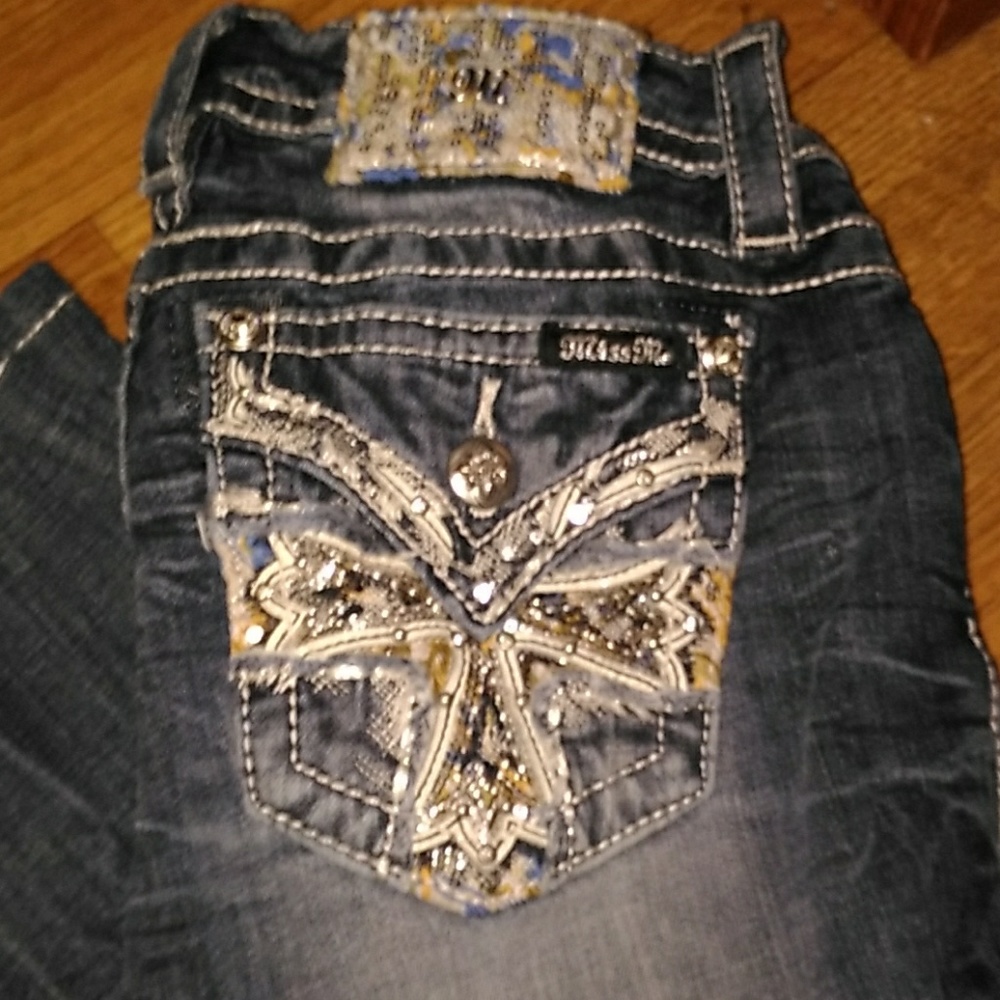 Jeans